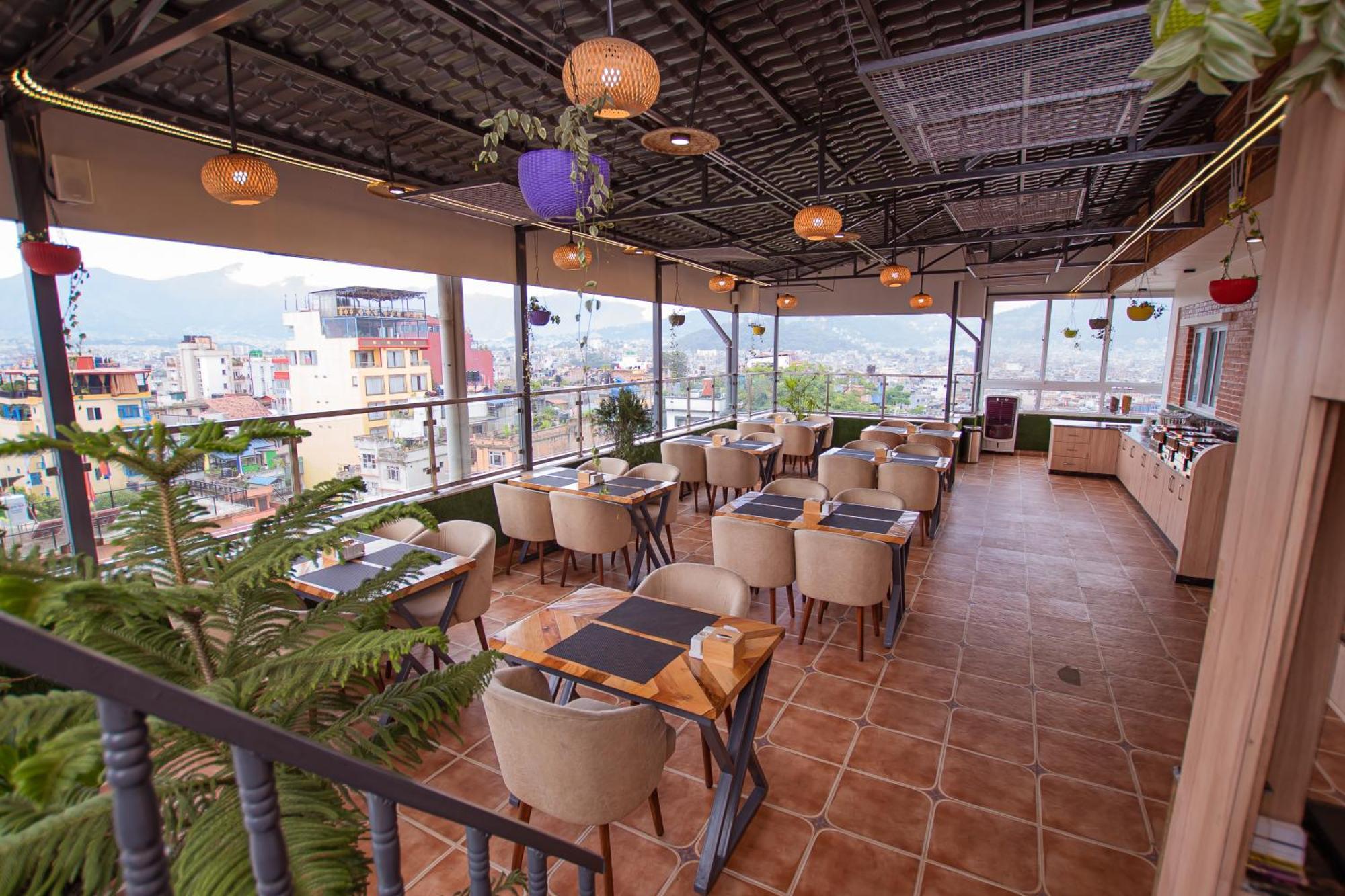 Hotel Vistara Kathmandu Bagian luar foto