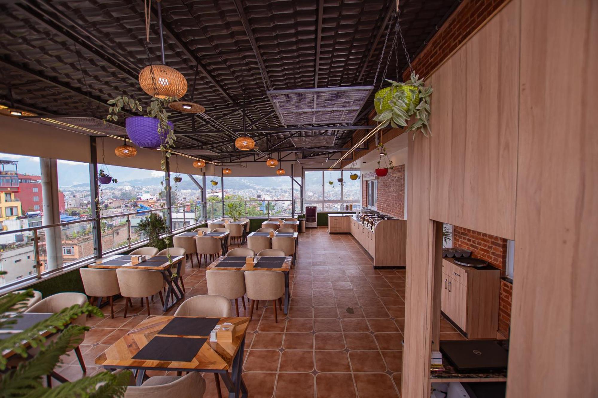 Hotel Vistara Kathmandu Bagian luar foto