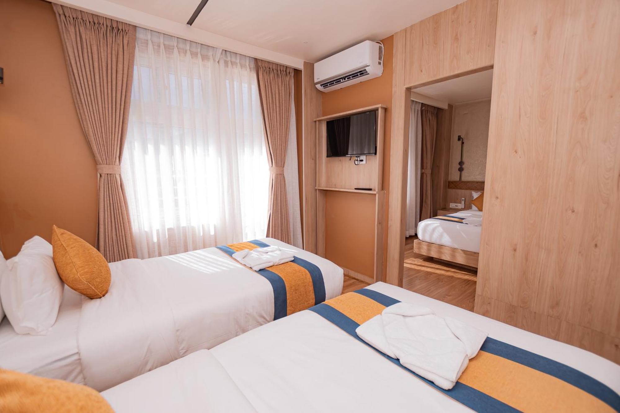 Hotel Vistara Kathmandu Bagian luar foto