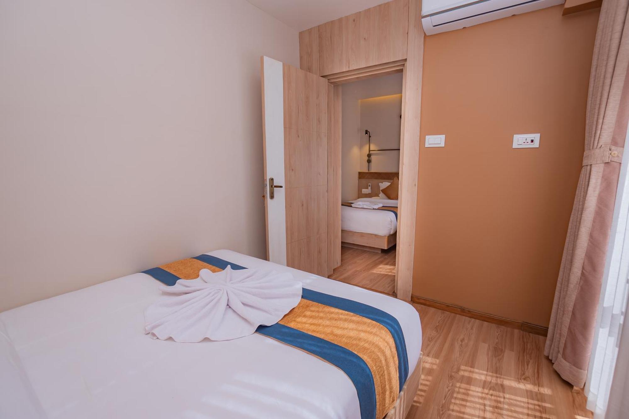 Hotel Vistara Kathmandu Bagian luar foto