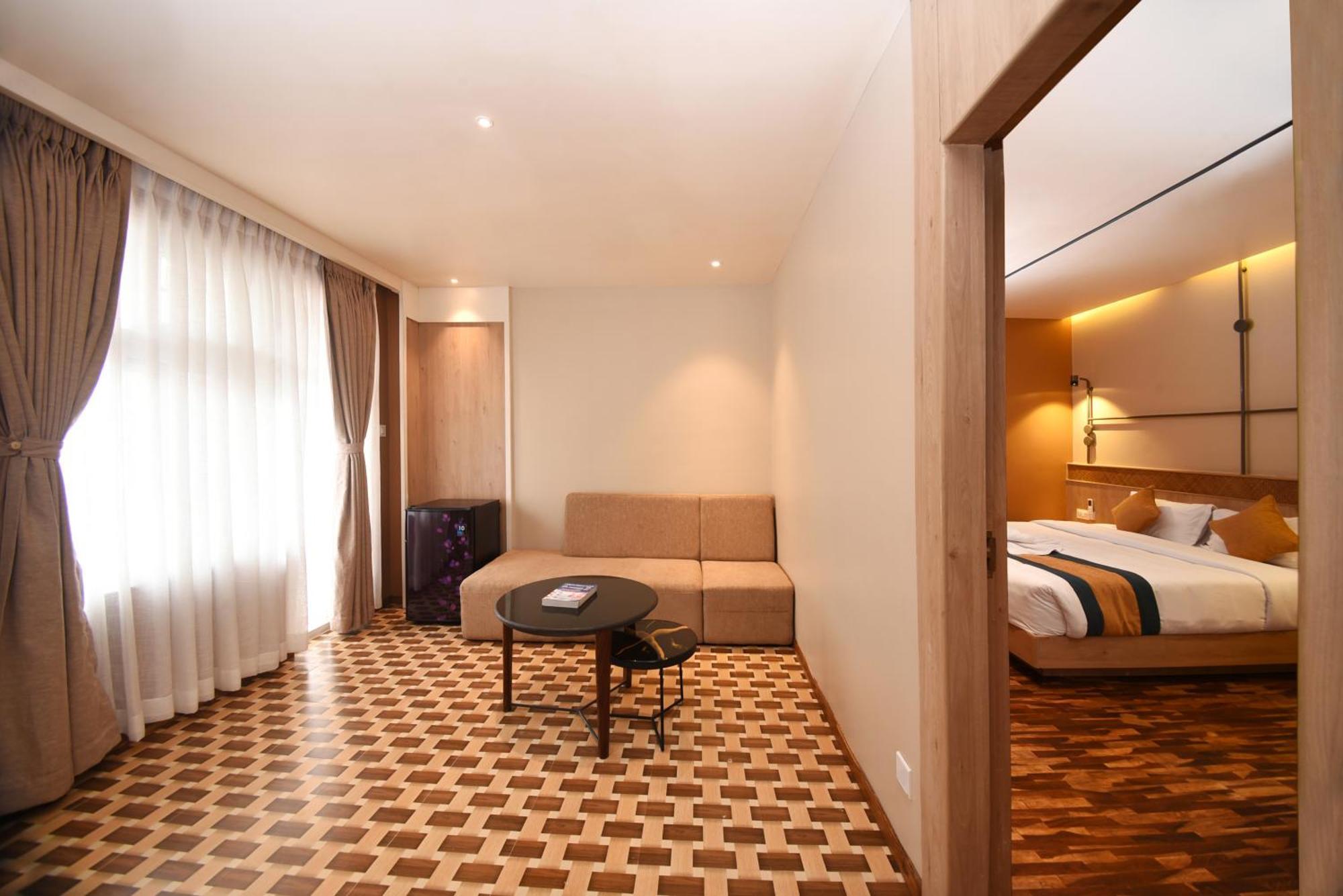 Hotel Vistara Kathmandu Bagian luar foto